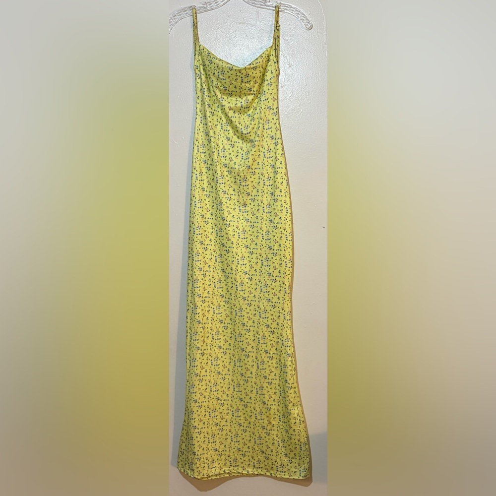 Yellow Floral Open Back Maxi Dress Womens Sz Medium